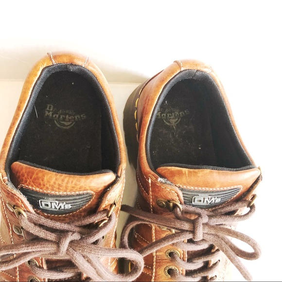 Dr Martens 9764 Tan Brown Grizzly Oxfords Sz 8 EUC - Picture 3 of 12